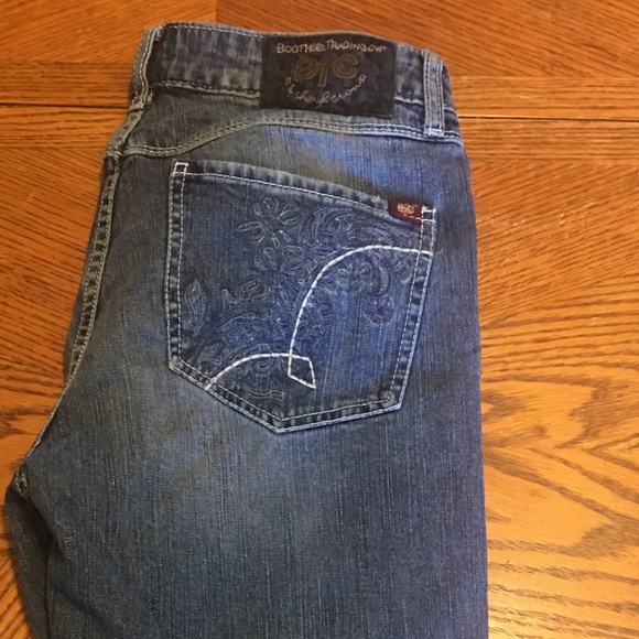 Bootheel Trading Company Kennett Beach Capris - Picture 4 of 4